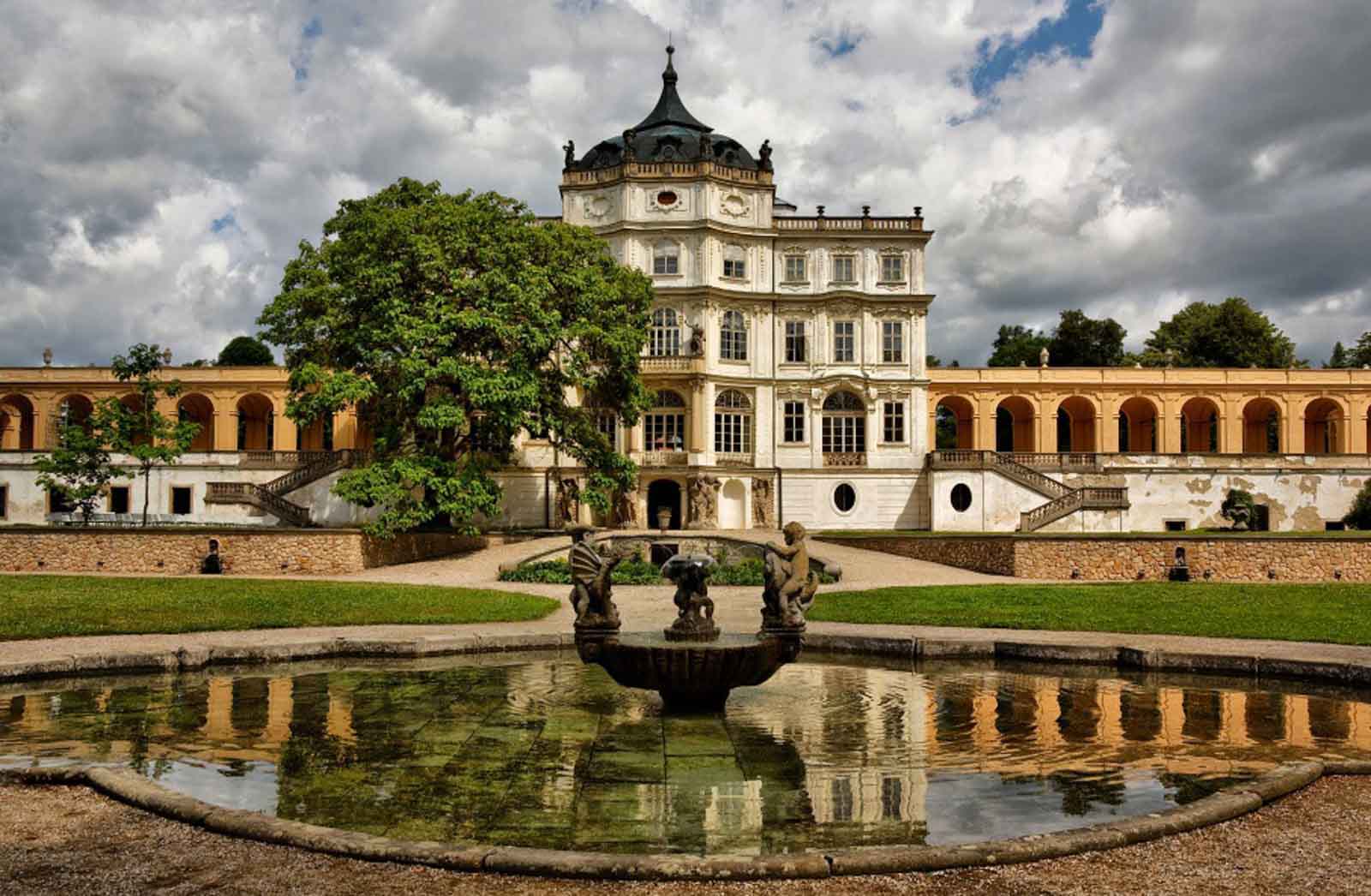 Apartmány, Ubytování Třebušín